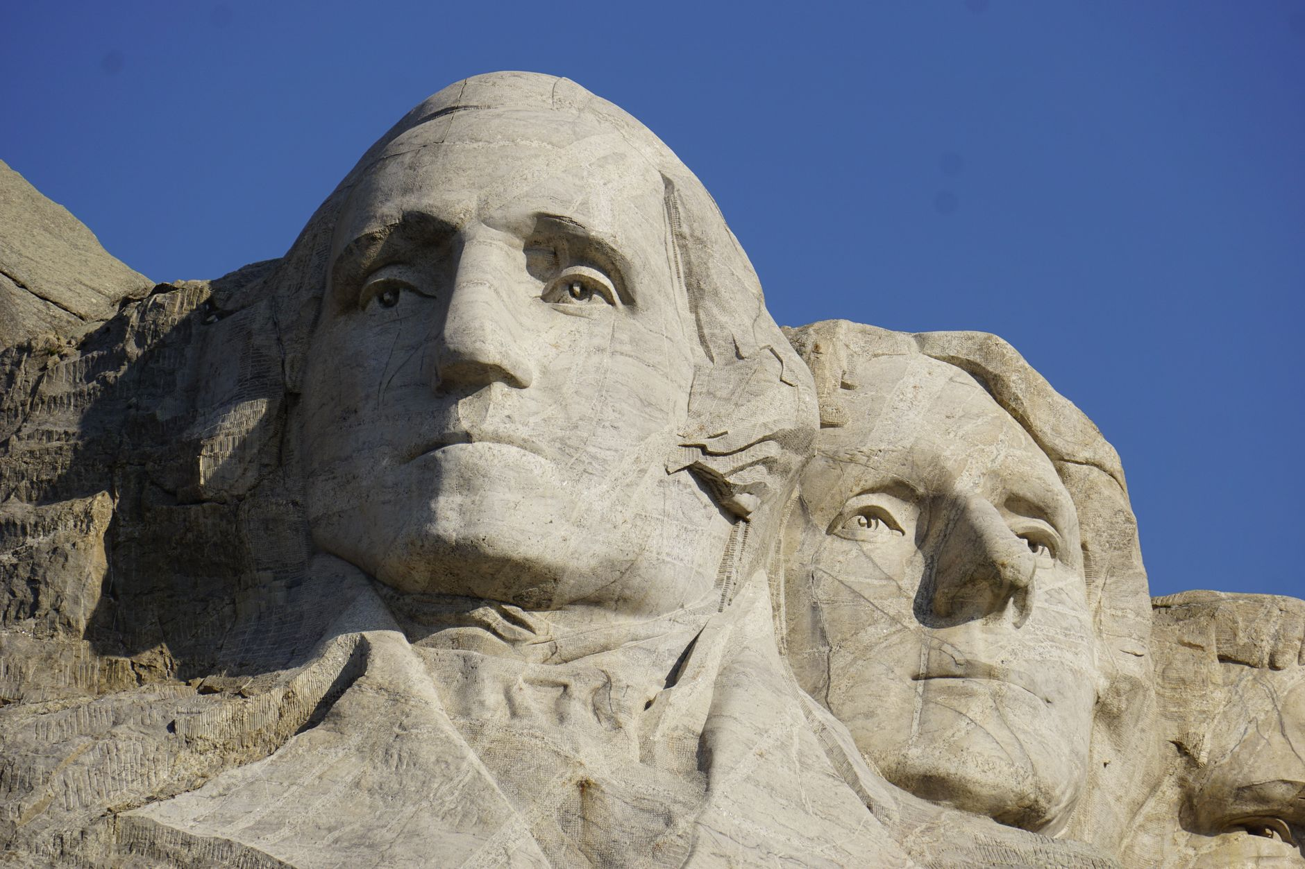 close up shot of mount rushmore